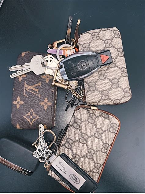 fake louis vuitton keyring|louis vuitton keychain wallet.